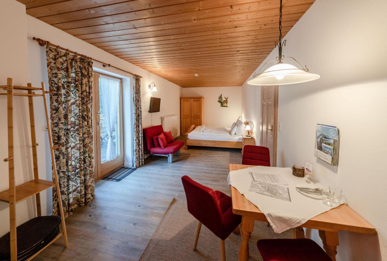 Gaestehaus Doering Mittenwald Exterior photo